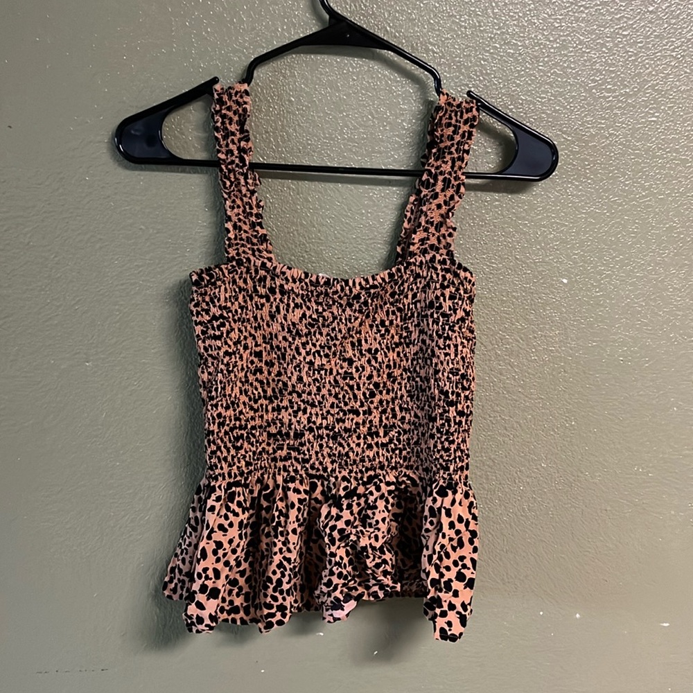 Leopard print top
